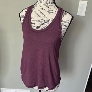 Lululemon Tie It Up Singlet
Heathered Plum